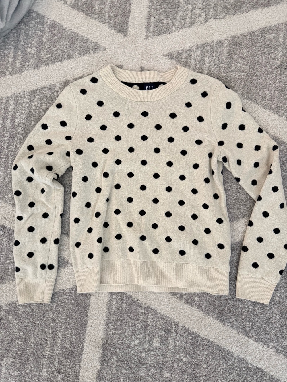 GAP Cream Crewneck Sweater with Black Polka Dots - Picture 1 of 4